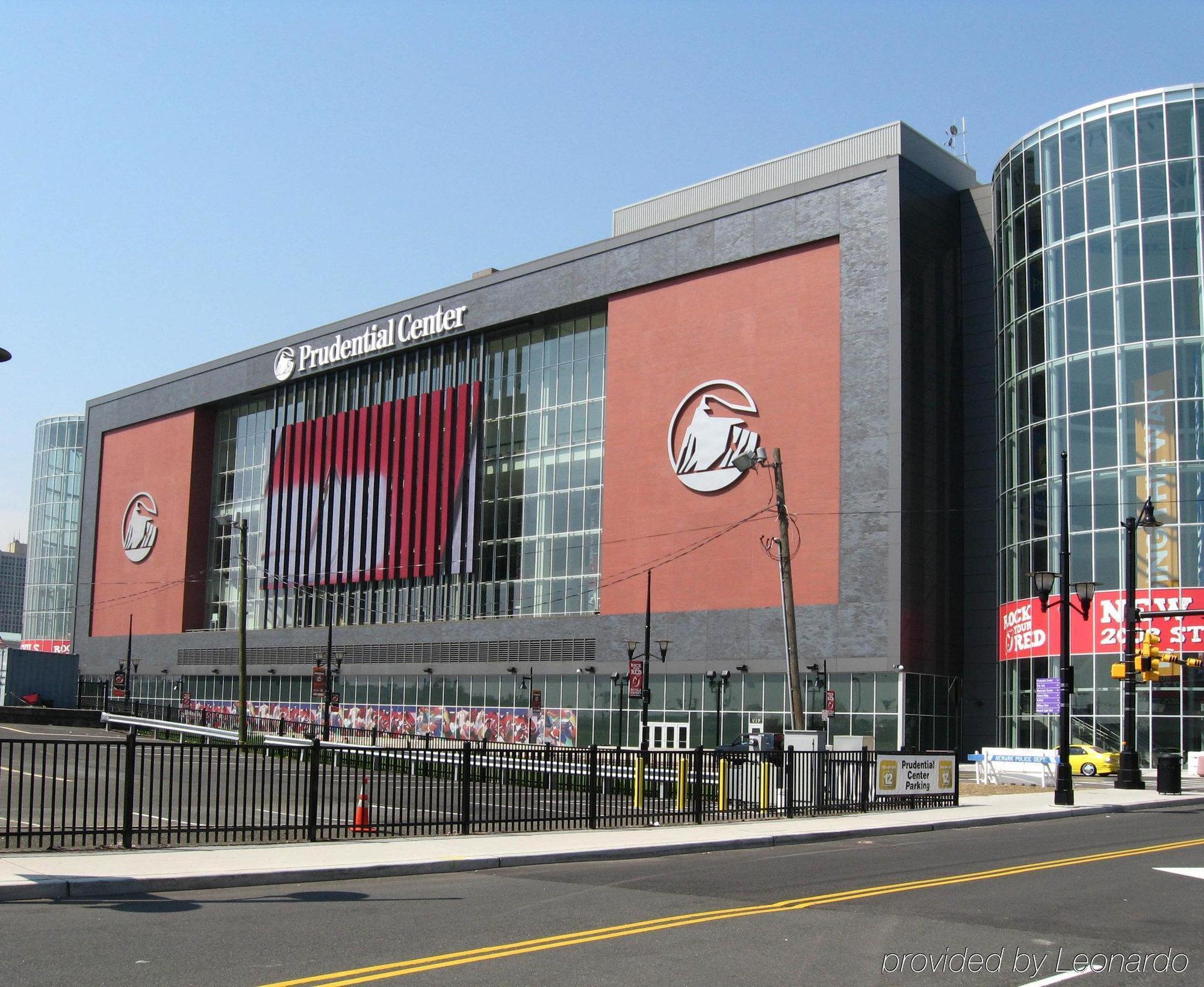 Candlewood Suites Secaucus By Ihg Exterior photo